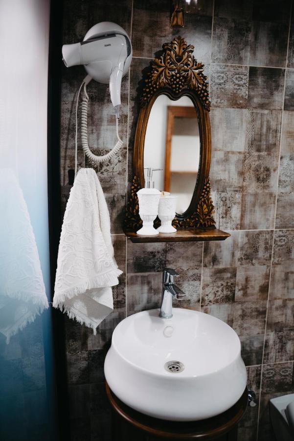 Yesil Ev Cafe & Boutique Hotel ฮาไตย์ ภายนอก รูปภาพ