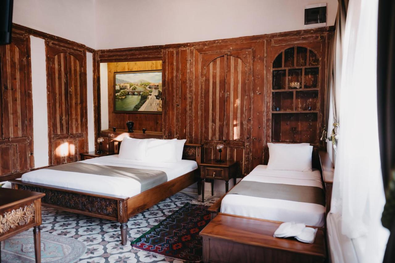Yesil Ev Cafe & Boutique Hotel ฮาไตย์ ภายนอก รูปภาพ