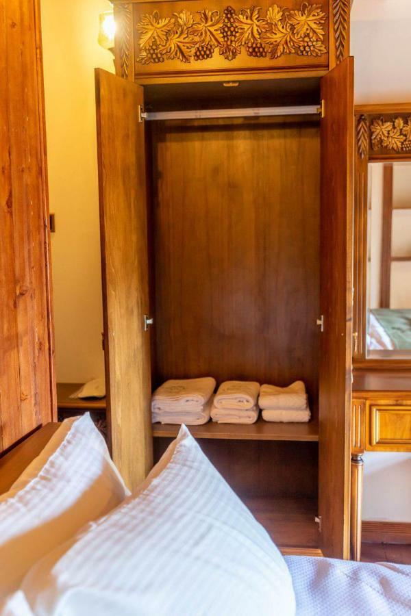 Yesil Ev Cafe & Boutique Hotel ฮาไตย์ ภายนอก รูปภาพ